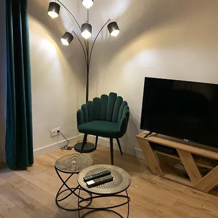 Cosy Et Calme En Hyper Centre - La Cour Des Bois Appartamento *