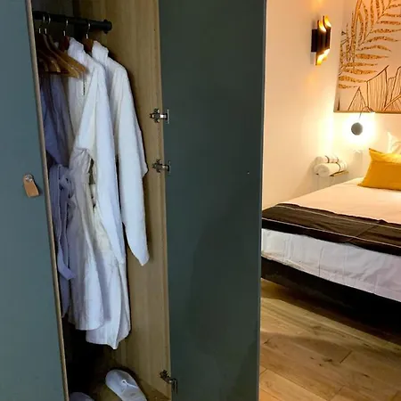 Cosy Et Calme En Hyper Centre - La Cour Des Bois Apartment